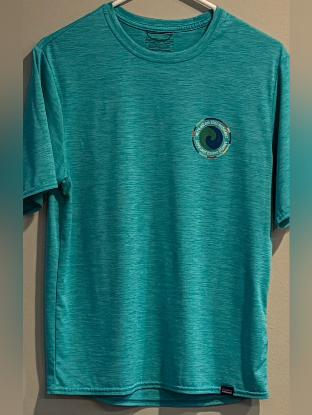 Patagonia Capilene Cool Daily Aqua  Tee Size Small